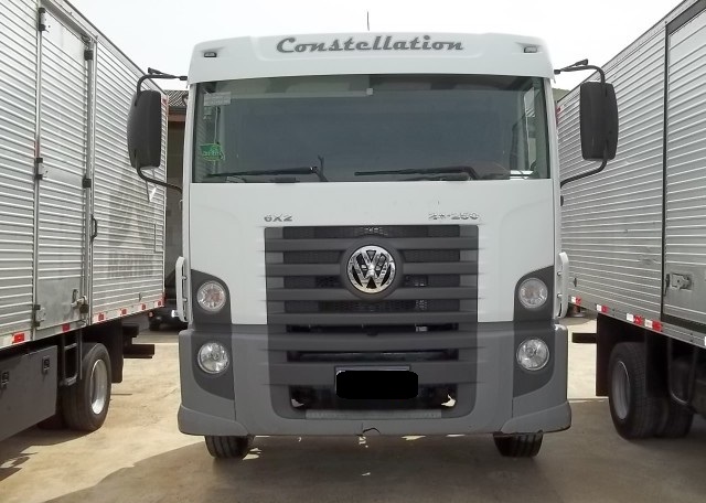 Volkswagen 24-250 Cummins 2010